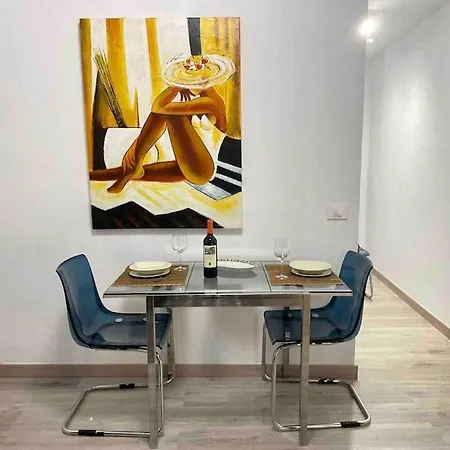 Apartment 2 Bedrooms Flat 50 Mts Away From Canteras Las Palmas de Gran Canaria