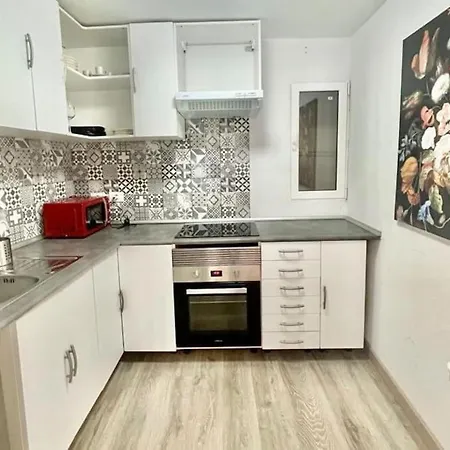 Apartment 2 Bedrooms Flat 50 Mts Away From Canteras