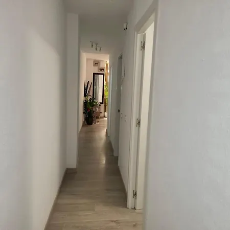 Apartment 2 Bedrooms Flat 50 Mts Away From Canteras